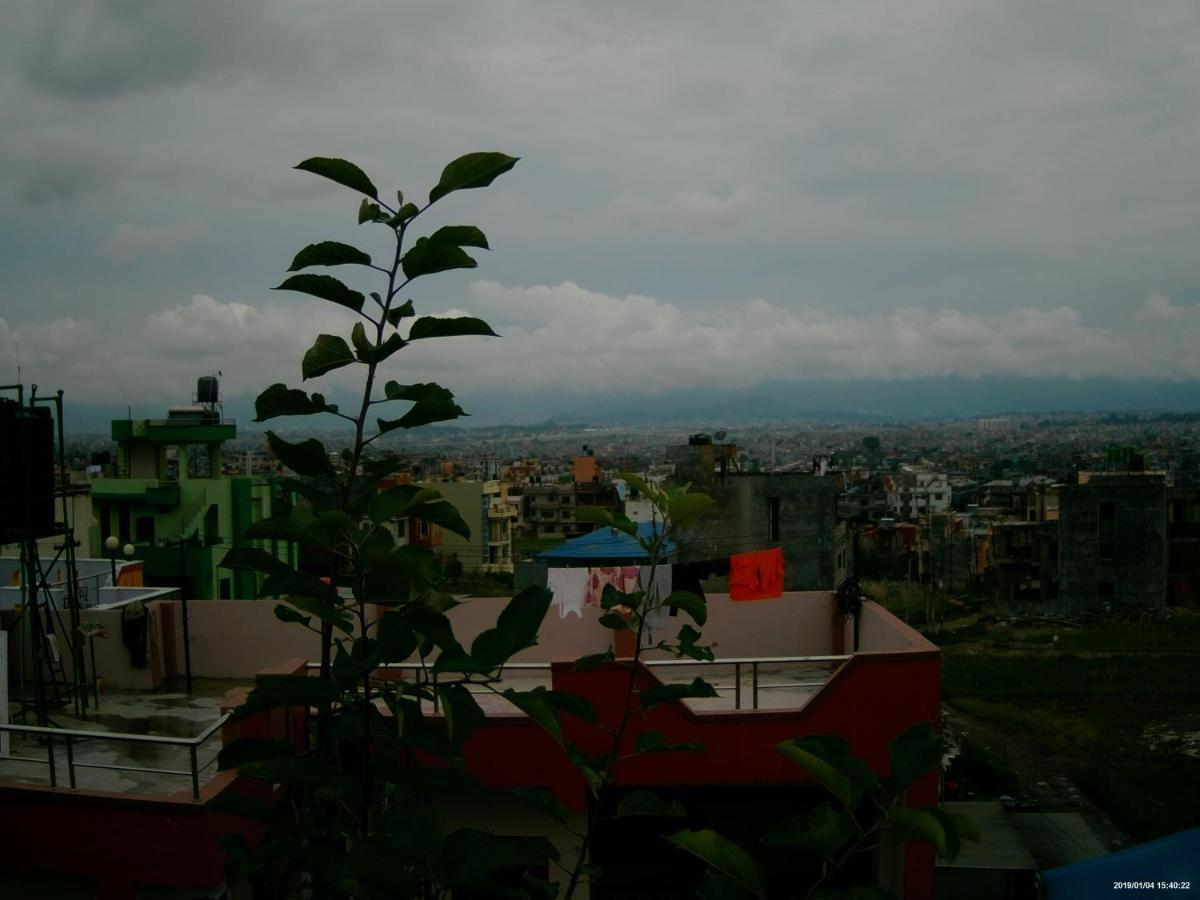 Everest Home Stay Apartment Lalitpur Εξωτερικό φωτογραφία